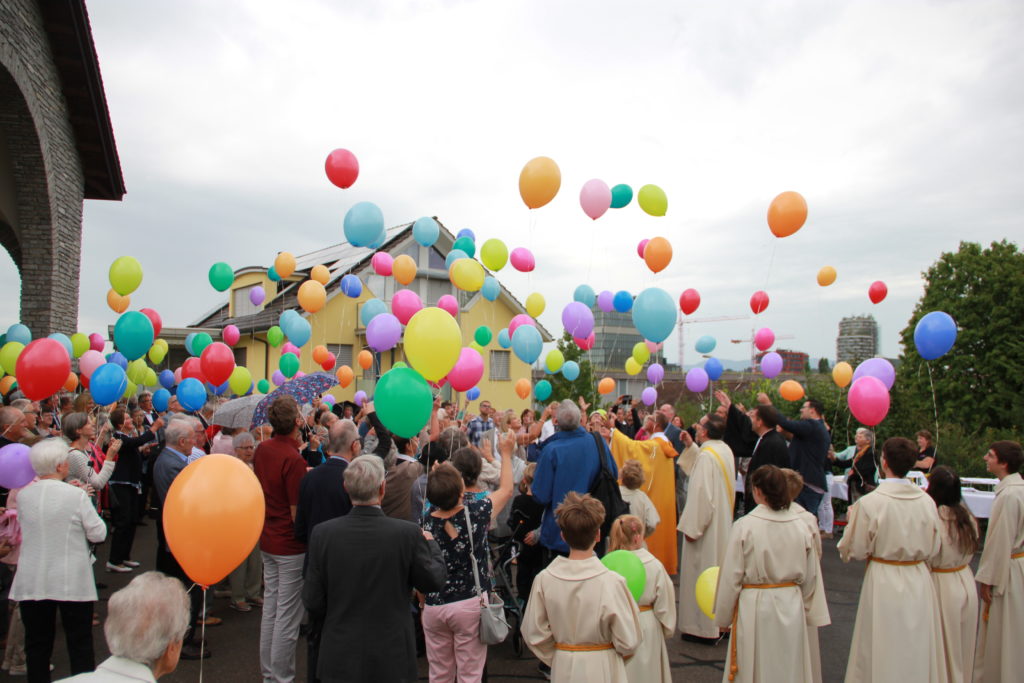 Feier nach der Messe in Rotkreuz | © Otto Pfranger